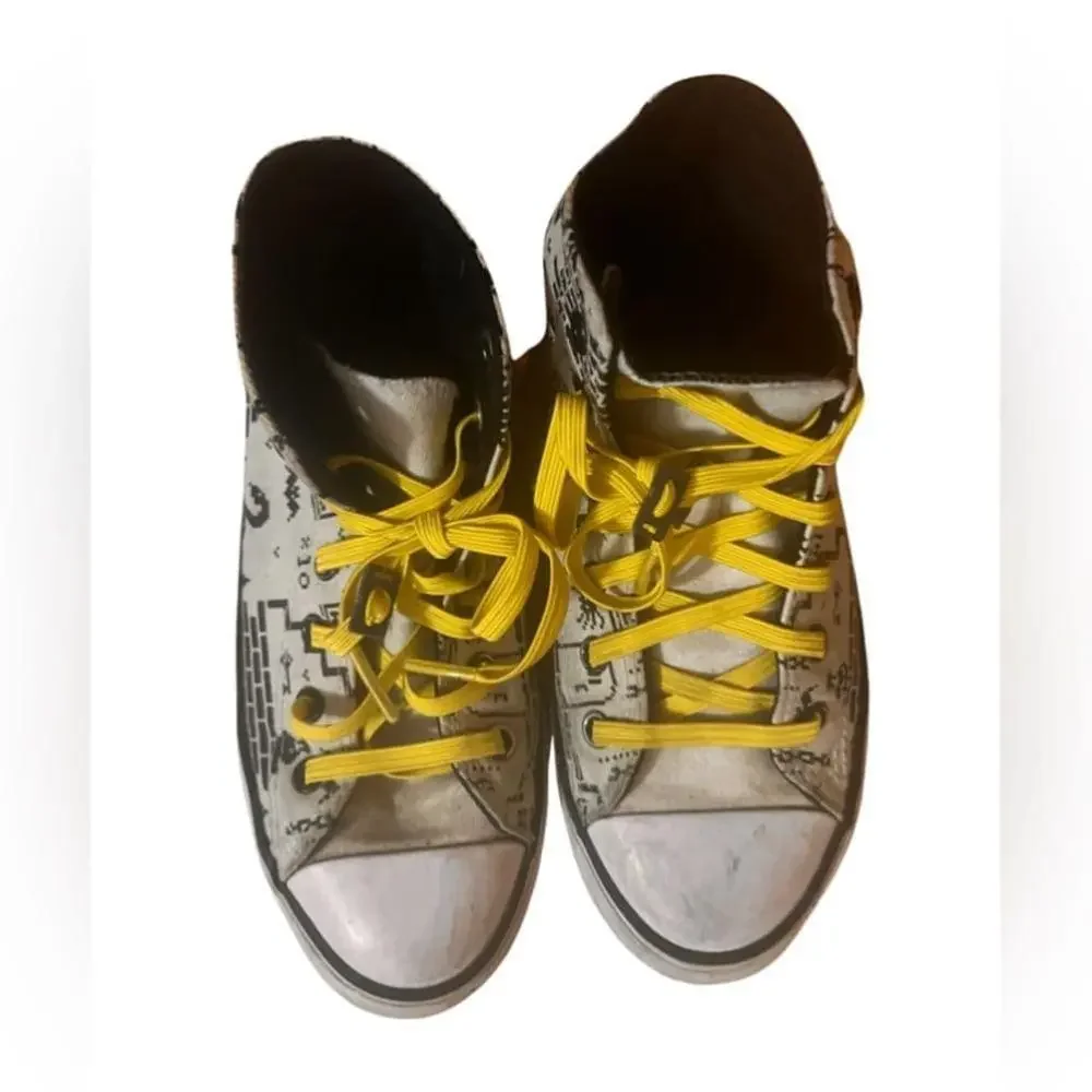 Rare Jr Converse size 4